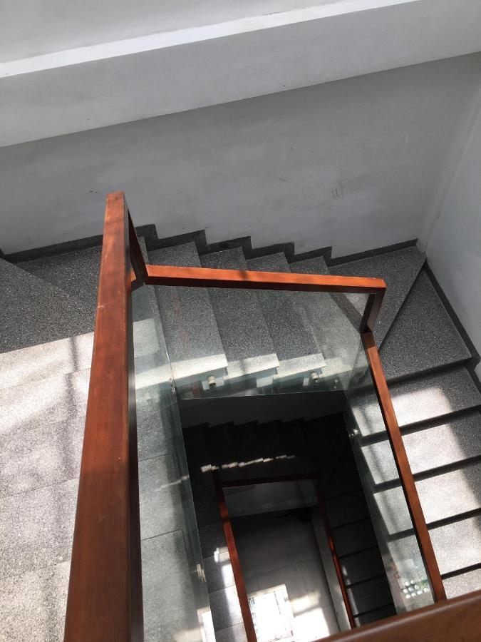 Kha Hostel Хуе Екстериор снимка